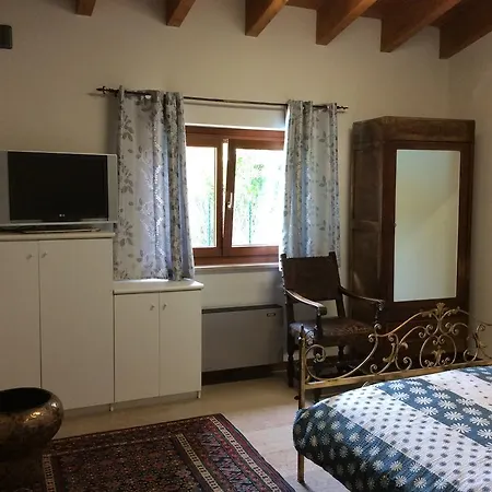 Feriehus Villetta Del Lago With Private Pool Soiano Del Lago